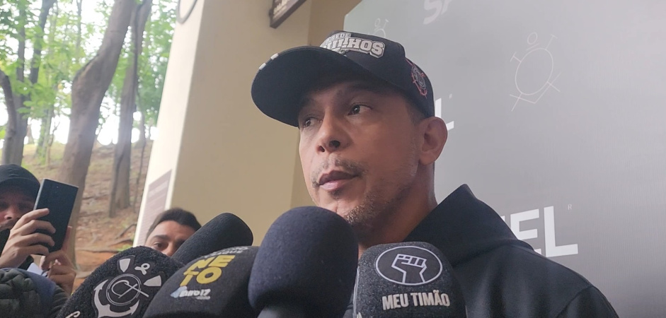 Presidente da Gaviões da Fiel em entrevista