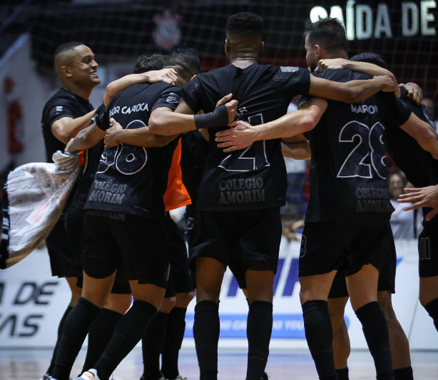 Corinthians enfrenta o Magnus pelas quartas de final da LNF