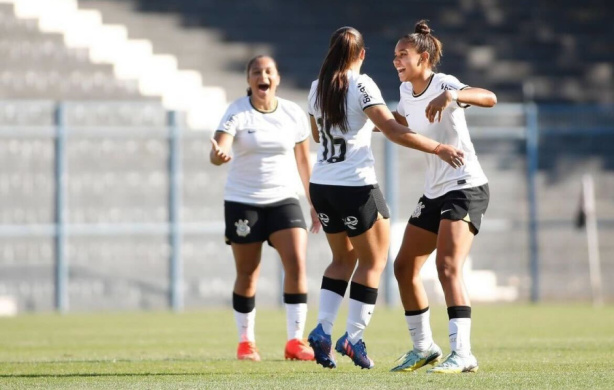 Corinthians conhece adversário da semifinal do Paulista Feminino Sub-17