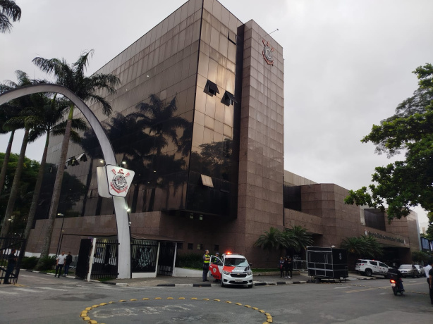 Votação da reforma do anteprojeto do Estatuto do Corinthians é adiada