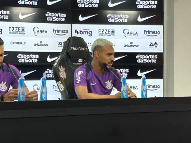 Matheuzinho analisa duelo com Arroyo projeta final contra o Vasco pela Copa do Brasil