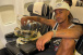 Andr� Carrillo j� conquistou 18 t�tulos ao longo de sua carreira no futebol profissional
