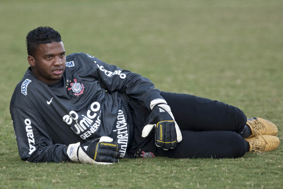 Coração dividido? Goleiro ex Corinthians e Flamengo diz para quem vai torcer na final da Supercopa!
