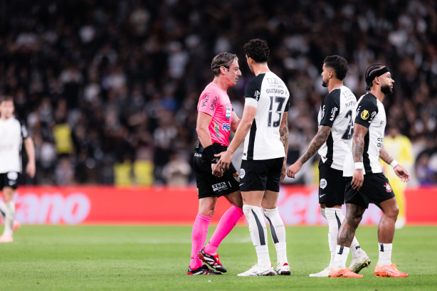 Corinthians foi derrotado pelo Palmeiras