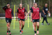 Corinthians prioriza ajustes defensivos e bolas paradas antes da estreia do Brasileir�o Feminino