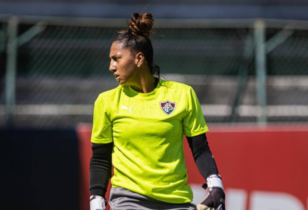 Kemelli deixou as Brabas no final de 2025 e estreou como titular do time carioca na estreia do Brasileirão Feminino