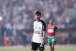 Volante entra em campo pelo Corinthians pela primeira vez ap�s les�o