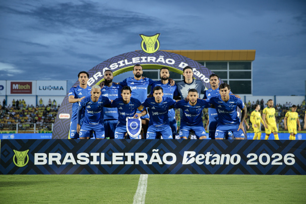 O t�cnico Tite chega pressionado para o confronto diante do Corinthians
