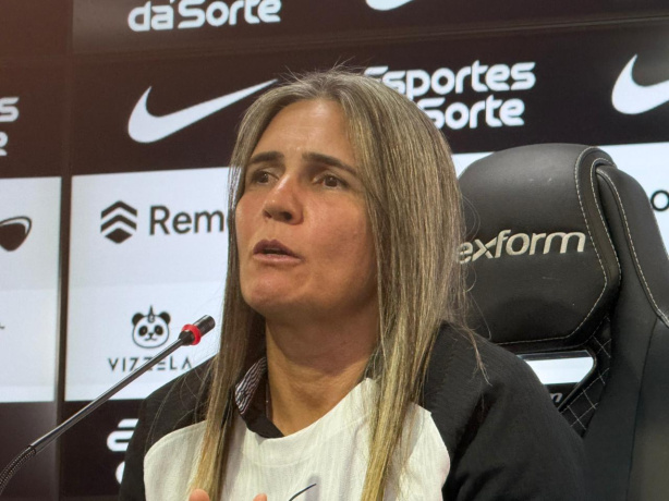 Emily Lima destacou que pretende manter uma integração constante entre o time principal e o departamento de formação