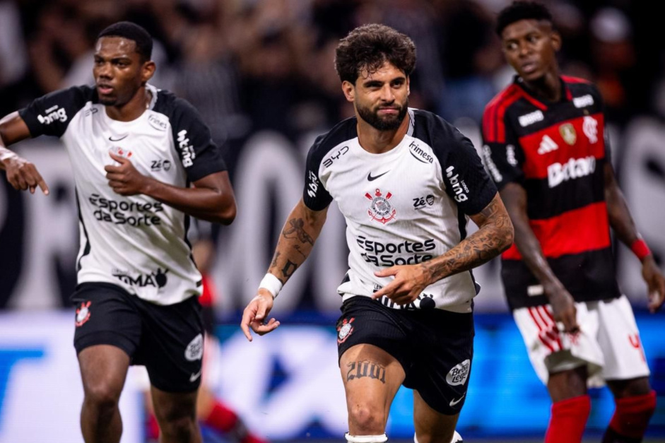 Yuri Alberto celebra marcas histricas pelo Corinthians e critica arbitragem diante do Flamengo