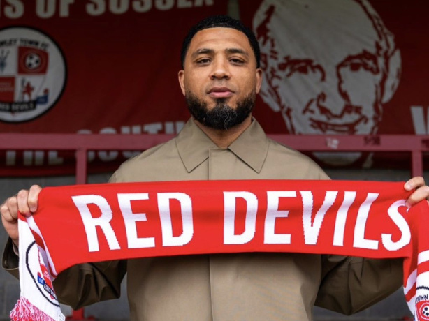 Ex-atacante do Corinthians inicia primeiro trabalho como treinador profissional em clube inglês