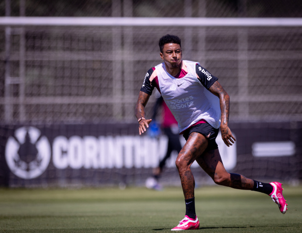 Corinthians faz terceiro treino na Data Fifa com foco na criação ofensiva
