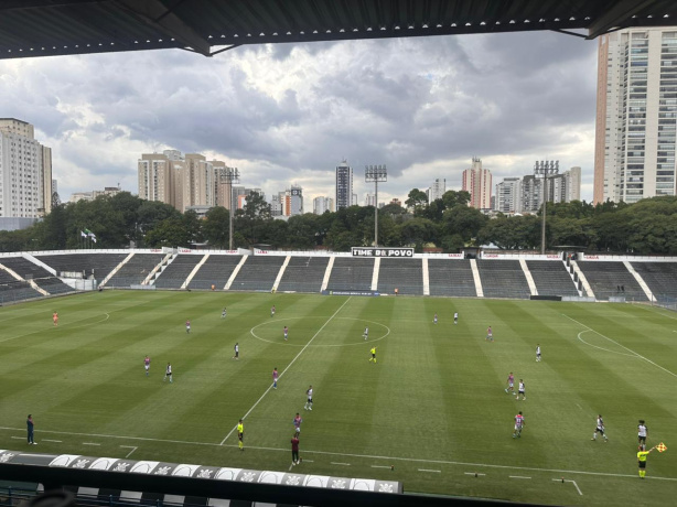 Corinthians não fura a defesa e perde para o Fortaleza em jogo marcado por lesões