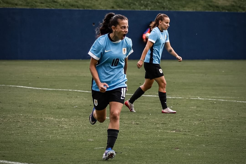 Atacante convocada pelo Uruguai e amplia lista de desfalques do Corinthians para torneio nos EUA