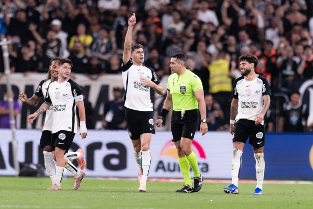 Corinthians cruza caminho com árbitro mineiro pela segunda vez no ano; relembre jogos e números