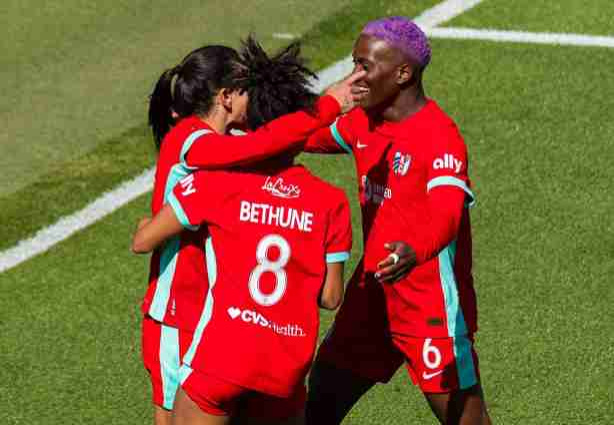 Começo de ano abaixo e destaques: conheça mais sobre o adversário do Corinthians na Teal Rising Cup