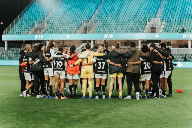 Corinthians tem atuação abaixo e é superado pelo KC Current na Teal Rising Cup