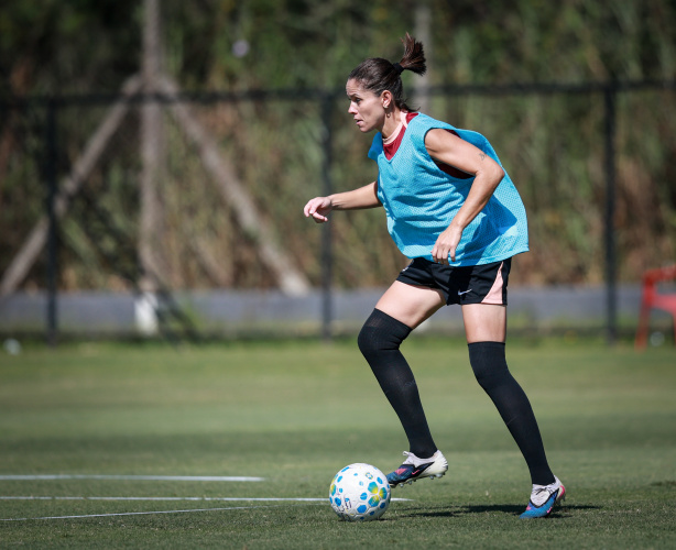 Corinthians faz treino focado em ajustes táticos visando sequência do Brasileirão Feminino