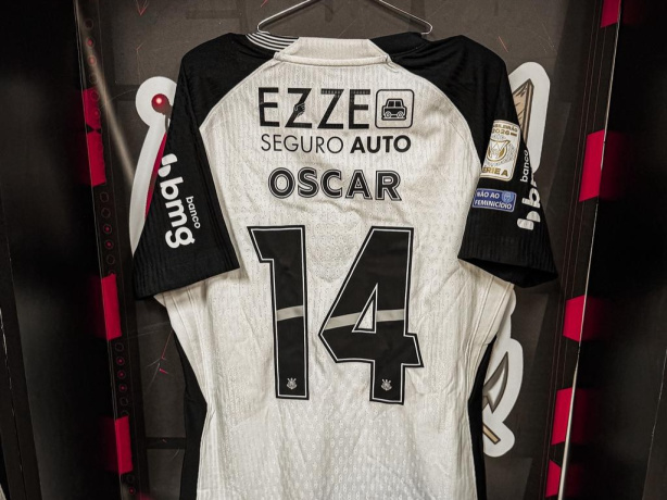 Corinthians homenageia Oscar Schmidt em uniforme de volante para duelo no Brasileirão; veja fotos