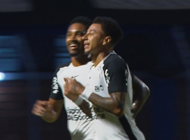 Lingard desencanta pelo Corinthians diante do Barra em segunda partida como titular