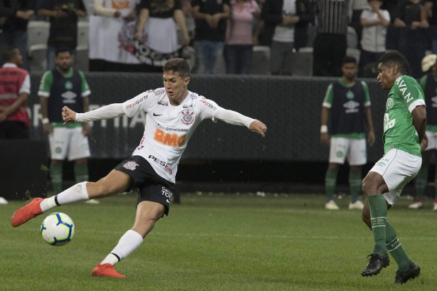 Corinthians tem retrospecto favorável contra catarinenses na Copa do Brasil