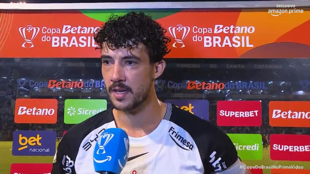 Zagueiro do Corinthians destaca vitória sobre o Barra e cobra evolução para sequência da temporada