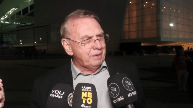 Presidente do Corinthians celebra entrega da estátua de São Jorge e reforça pluralidade no clube