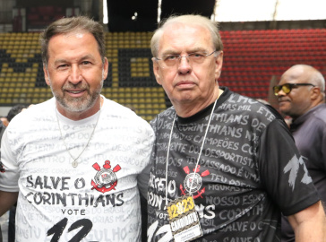 Augusto Melo, ex-presidente do Corinthians, e Osmar Stabile, atual mandat�rio, representaram a chapa que governa o clube at� o fim de 2026