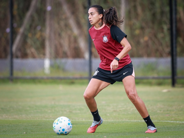 Corinthians faz trabalho de organização ofensiva de olho no Grêmio pelo Brasileirão Feminino