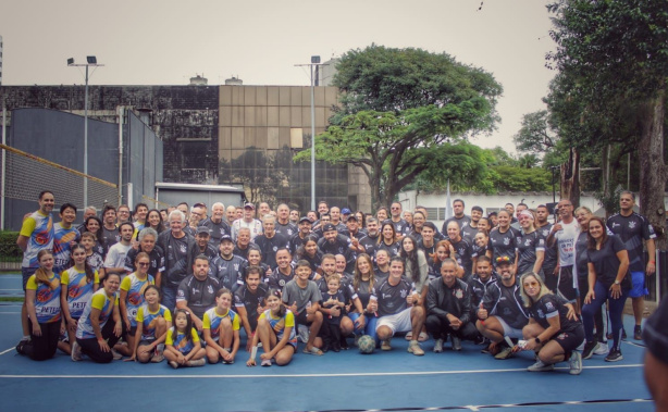 Corinthians celebra 95 anos da peteca no clube com torneio no Parque São Jorge