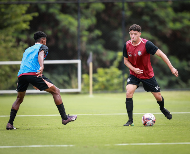 Corinthians finaliza preparação para enfrentar o Fluminense pelo Campeonato Brasileiro Sub-20