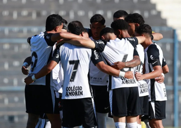 Timãozinho é goleado por 3 a 0 pelo Flu com expulsão e cai para sétimo no Sub-20 | Analise para a Fiel