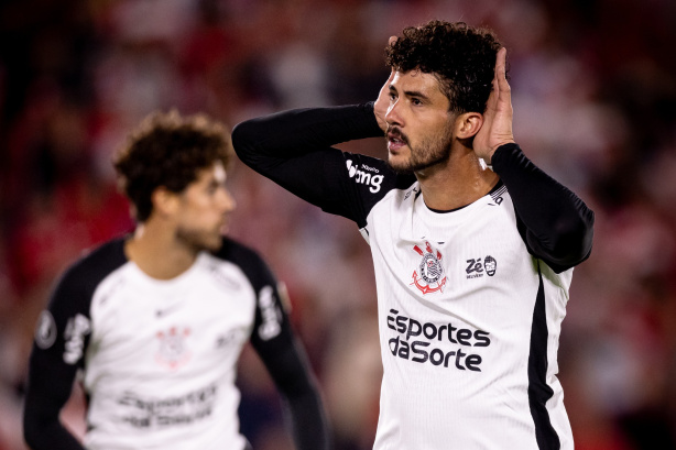 Últimas do Corinthians: empate na Libertadores, renovação de Memphis e requerimentos ao Conselho