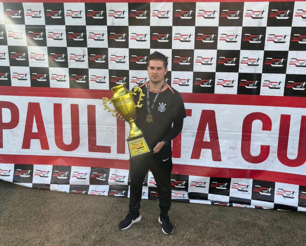 Douglas Pilar conquistou o Pré-Paulistão Sub-17 com o Corinthians