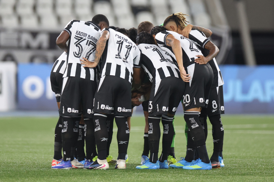veja como chega o Botafogo para enfrentar o Corinthians