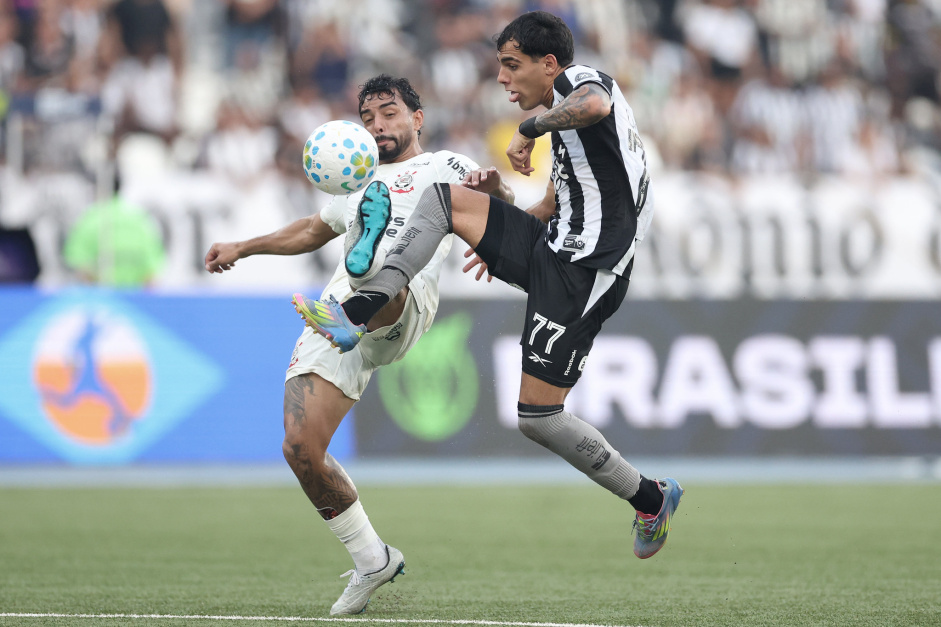 FIM DE JOGO! Corinthians joga mal e perde para o Botafogo