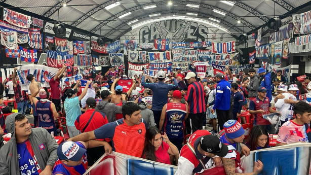 Organizada recebe torcedores do Cerro Porteño antes de encarar principal rival do Corinthians