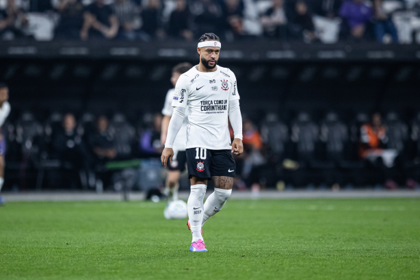 URGENTE: Renovação esquenta e Corinthians pode assinar com Memphis Depay