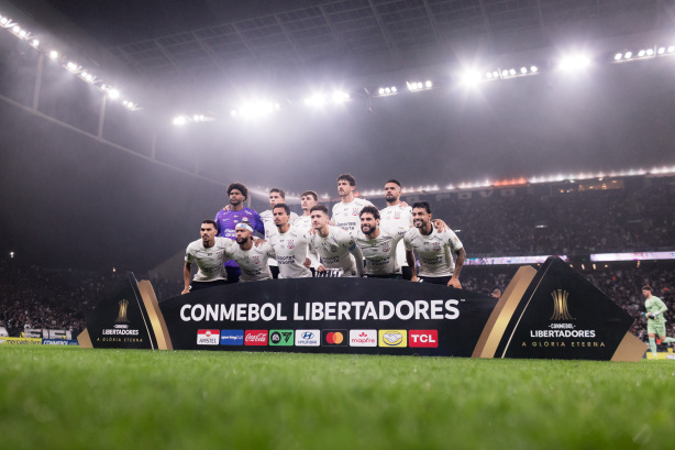 Ficha técnica: Corinthians 0 x 2 Platense