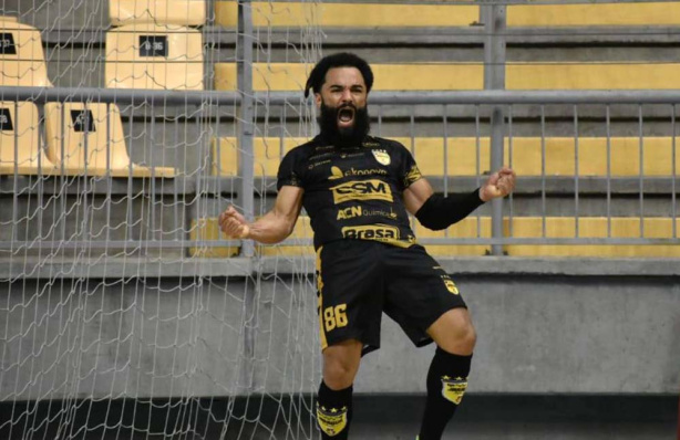 Reforço do futsal fala pela primeira vez como atleta do Corinthians e cita sonho antigo no clube