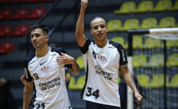 Corinthians U20 winger scores his first professional goal for Timão against Indaiatuba