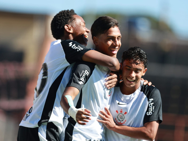 Corinthians defeat AD Centro Olímpico in the Paulista Under-17 Championship