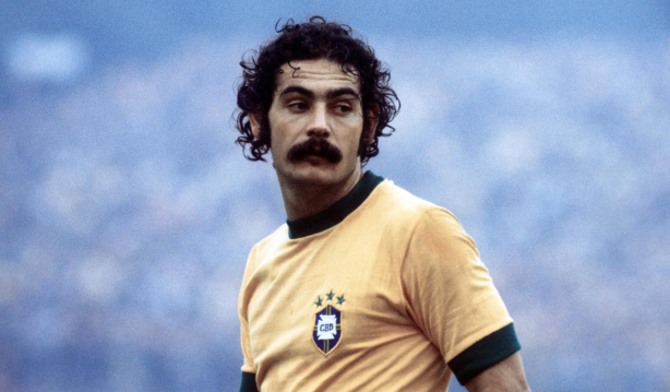 Fifa destaca ídolo do Corinthians por número histó