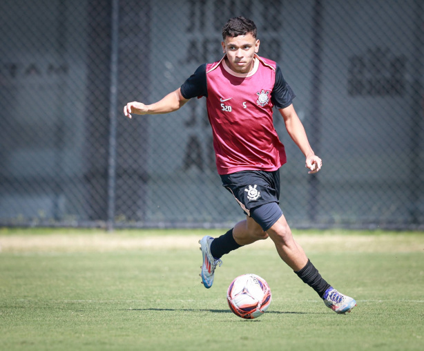 Volante do Corinthians projeta partida pelo Paulista Sub-20
