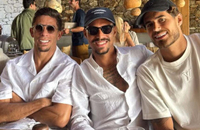 Matheuzinho, Gabriel Paulista e Pedro Raul viajaram para Mykonos, na Gr�cia