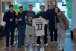 Atacante do Corinthians diverte crian�as com visita a barbearia infantil em Curitiba