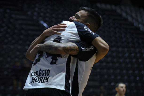 Corinthians busca voltar a emplacar sequência de vitórias no futsal após quase três meses