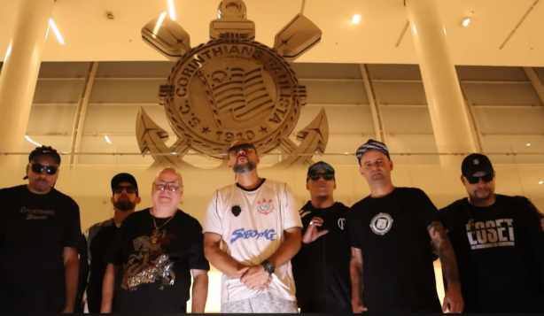 Corinthians lança videoclipe como encerramento da peça sobre a história da fundação do clube