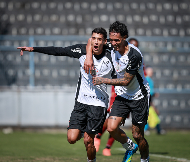 Corinthians converte pênalti e vence o Sertãozinho pelo Paulistão Sub-20