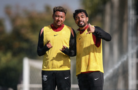 Jesse Lingard e Matheus Bidu participaram das atividades desta quarta-feira
